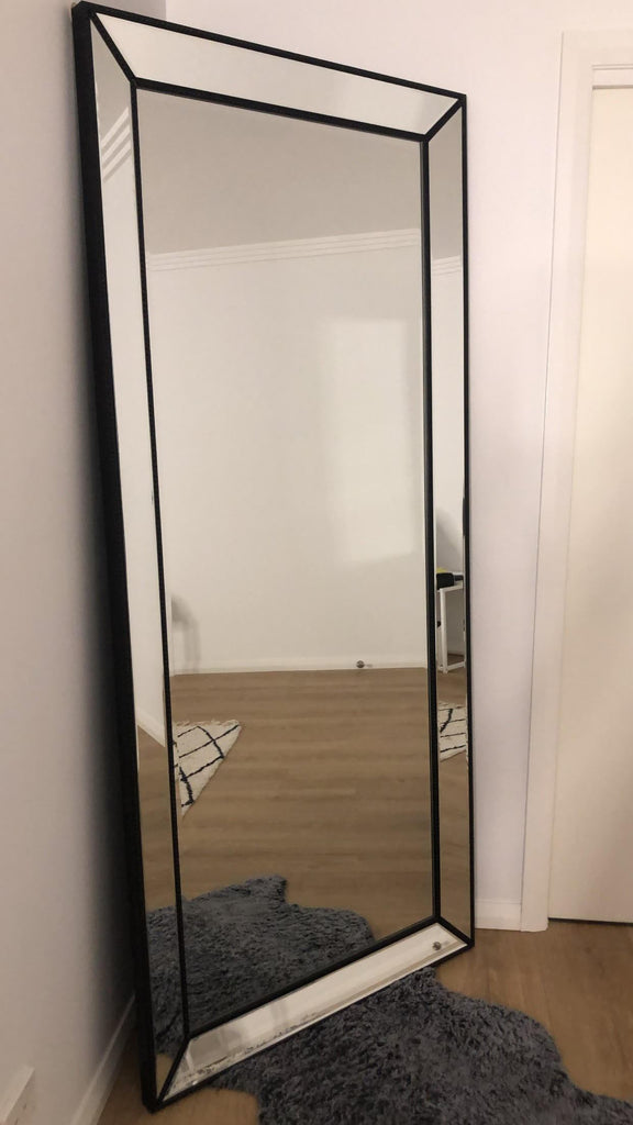 Zeta Floor Mirror - Black